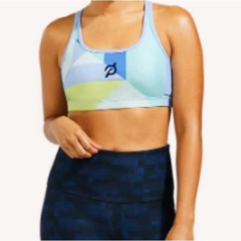 Peloton Pyramid Color Strappy Bra